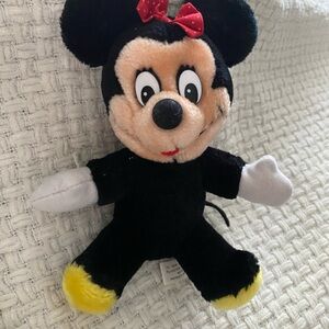 Vintage 1980s Disney World Minnie Mouse Disneyland Plush Stuffed Animal 7''